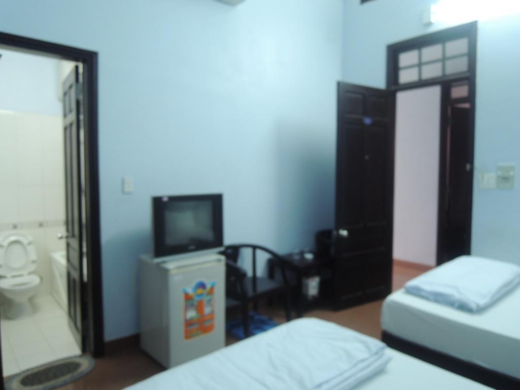 My Hanh Hotel Hue Exterior photo